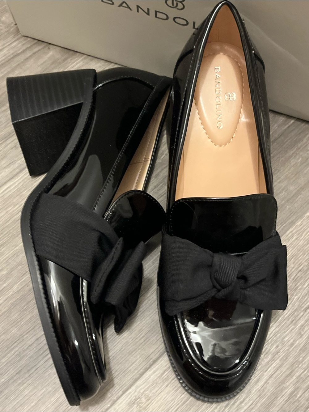 Bandolino Black Patent Loafers with Fabric Bow